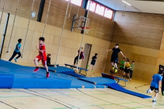 Basistraining und Krafttests mit Sportwissenschaftler Toni Smrtnik